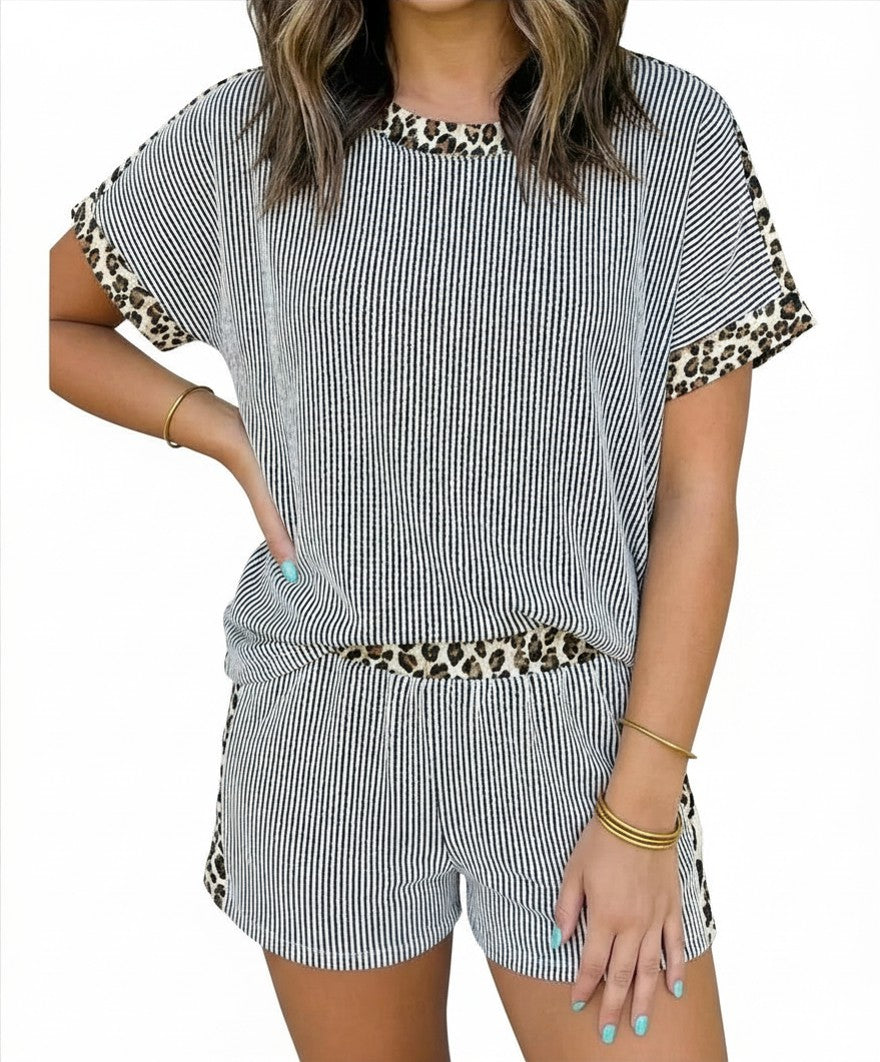 Two-Piece Ribbed Leopard Set